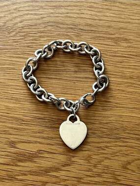 Tiffany & Co. Tiffany Heart Tag Charm Bracelet 925 Sterling Silver